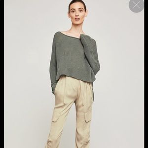Bcbgmaxazria loose knit sweater xxs